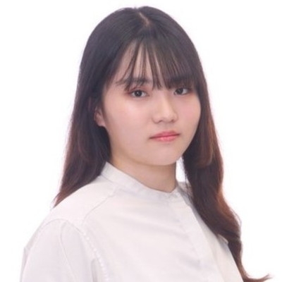 井倉美帆