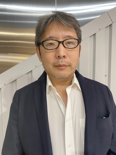 尾平晃一